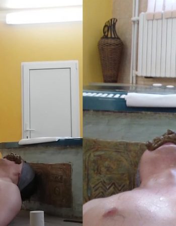 Toilet_Slave_With_Girls_In_The_Sauna - Scatbb.Com .mp4.00001