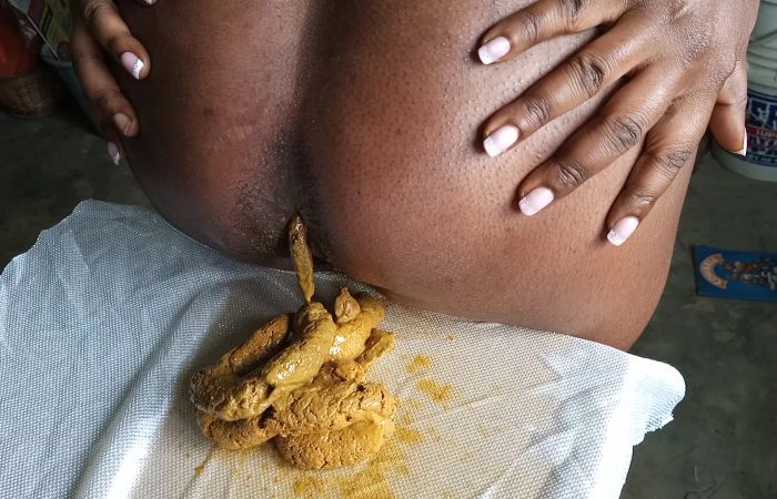 Ebony_Princess - Hard Working Day 00001