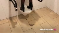 Fastfood piglets - really messed up the fast food toilet shit 00002 Fastfood piglets - really messed up the fast food toilet shit 00002