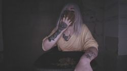 DirtyBetty – This ghoul dives into her stinky shit! 00002