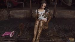 Aiyana Queen of the dung 00000