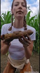 Mycelium Mother - The A-maize-ing Mycelium mother 00001