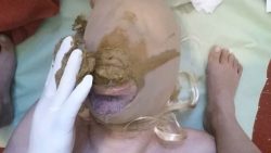 Slave Cleans Sca787686788t From The Stockings Of The Mistress 00002 Slave Cleans Sca787686788t From The Stockings Of The Mistress 00002
