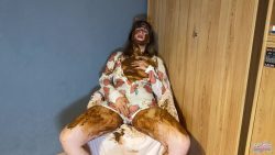 Brown Peache5454546546 Pooping My Jumpsuit 00001